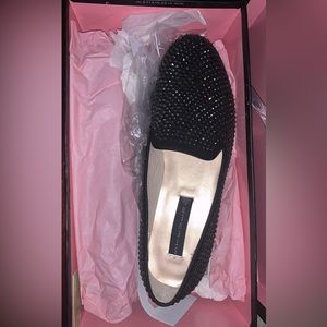 Brand new Steve Madden studded rhinestone flats